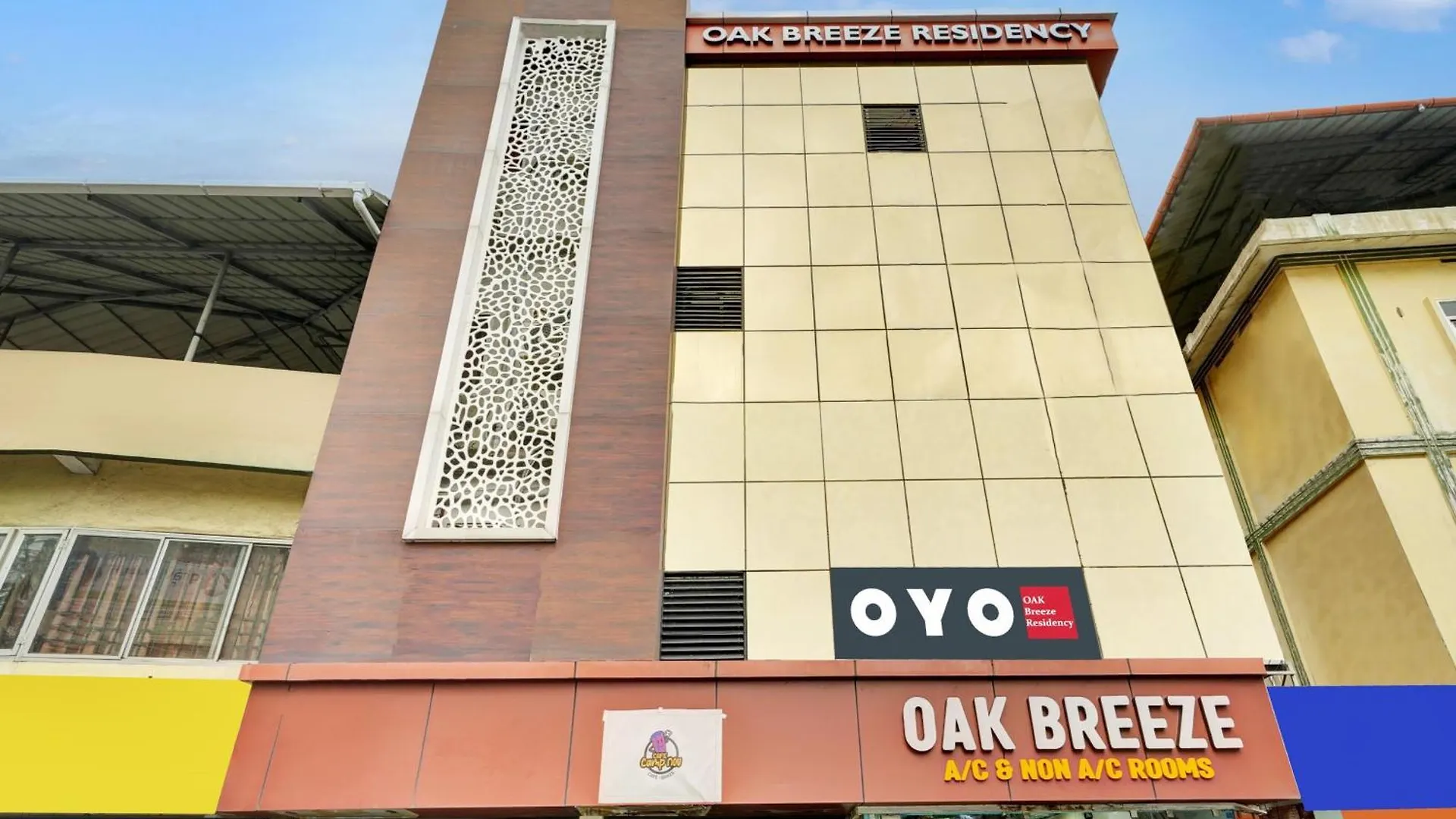 Hotel O Oak Breeze Residency Kochi